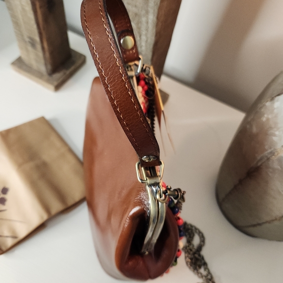 NWT PATRICIA NASH Leather Laureana Beaded Framed Satchel - Picture 4 of 9